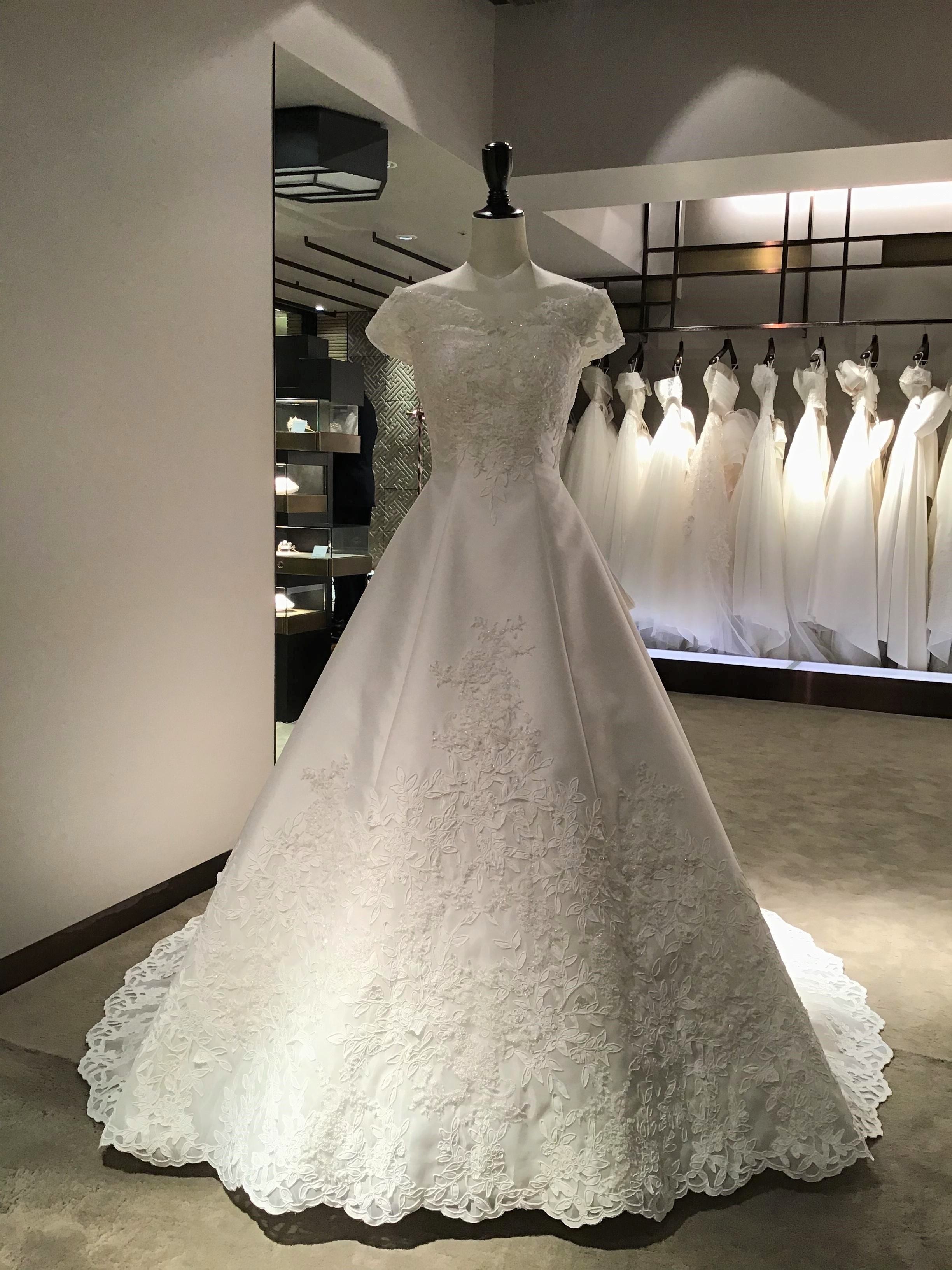 帝国ホテル店より*新作ウエディングドレスのご紹介 帝国ホテル店より*新作ウエディングドレスのご紹介